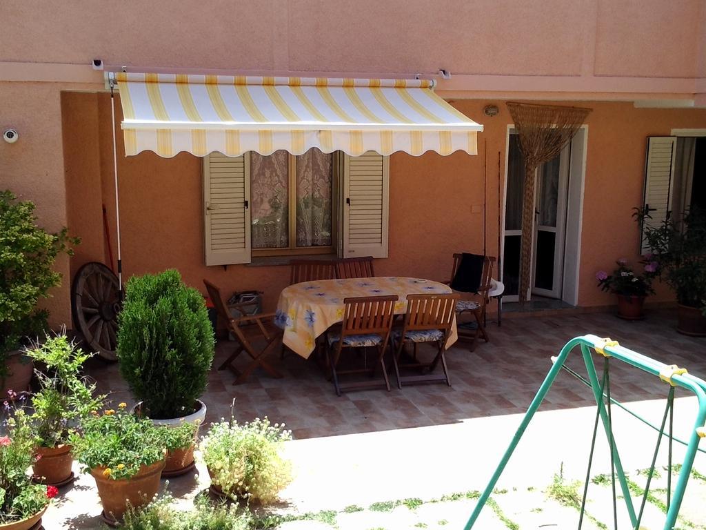Corte Mannoni ปอร์โต ปอซโซ ภายนอก รูปภาพ